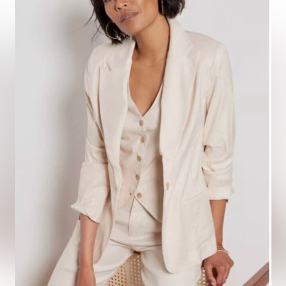 Evereve Brandi Blazer in Natural
